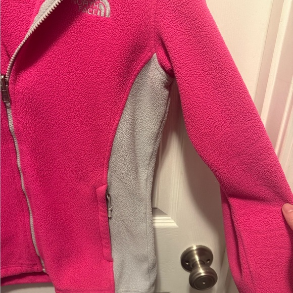 The North Face Pink and Gray Women's Jacket - Picture 2 of 7